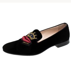 PRADA Crown Lip Embroidered Velvet Loafers 36.5
